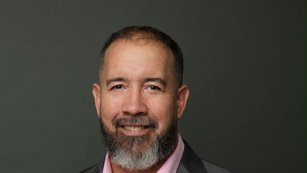 Retrato de Gustavo Mateus